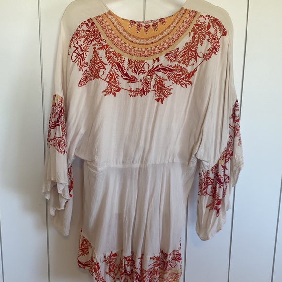 Free people boho flowy top! - Picture 4 of 5